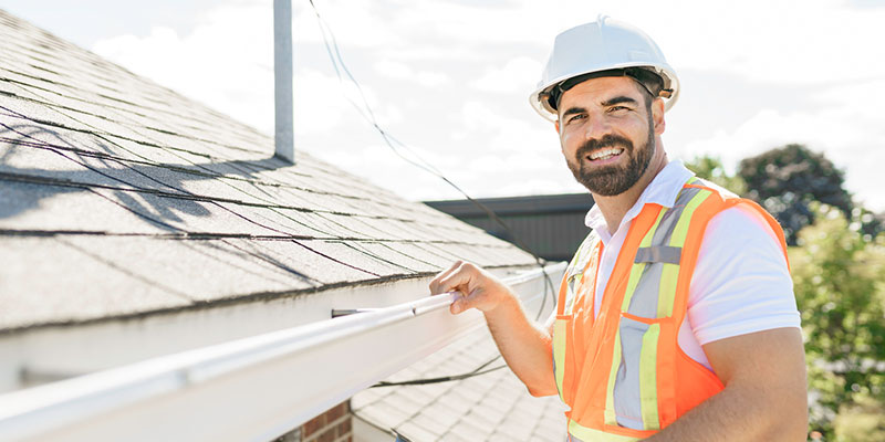 Signs That Point to Bigger Problems During a Roof Inspection